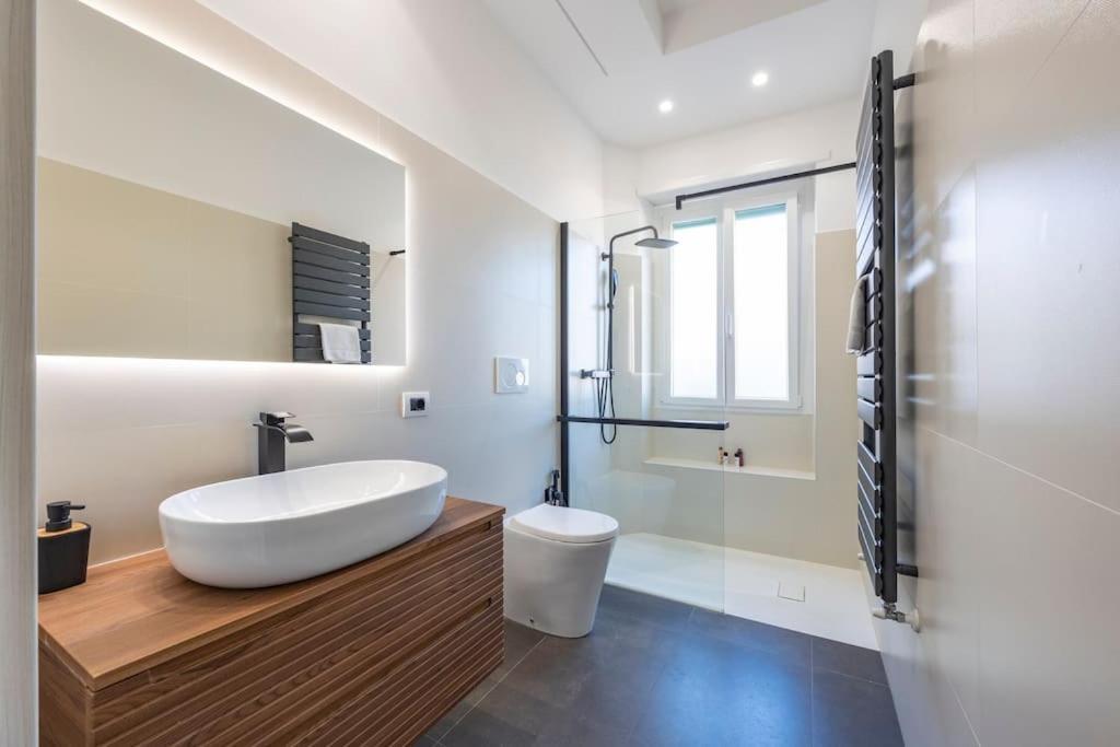 Stylish Apartment Rome Air Conditionig Wifi Tv 50 Metro 4 Minutes Away Exteriér fotografie