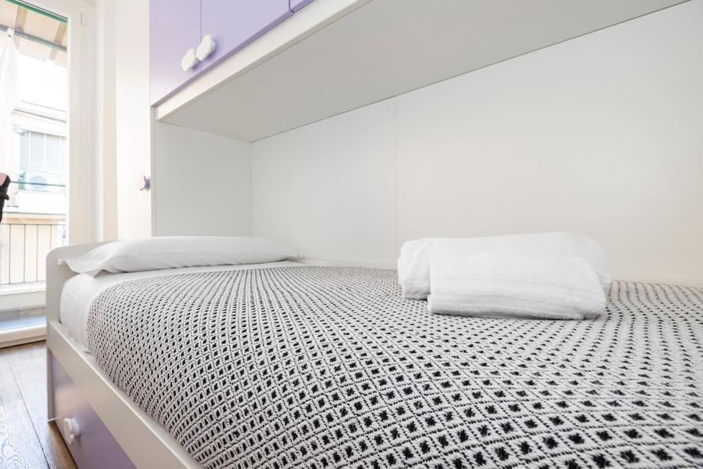 Stylish Apartment Rome Air Conditionig Wifi Tv 50 Metro 4 Minutes Away Exteriér fotografie