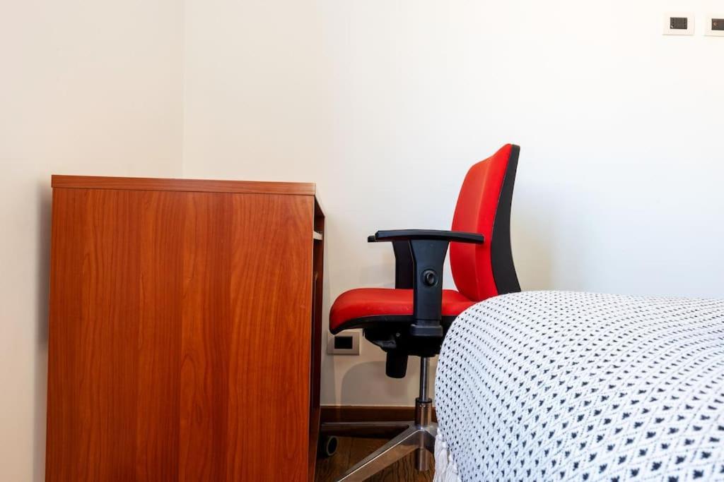 Stylish Apartment Rome Air Conditionig Wifi Tv 50 Metro 4 Minutes Away Exteriér fotografie